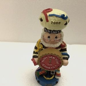 Hershey Happy New Year-2000 Fiqurine